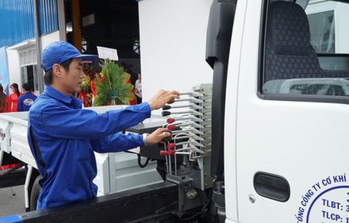 Nộp bảng lương mới trước 1/3/2019